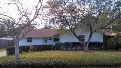 820 65th Avenue Drive W Bradenton FL 34207