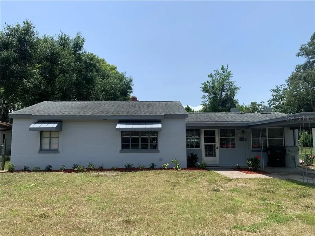 118 W Magnolia Street Apopka FL 32703