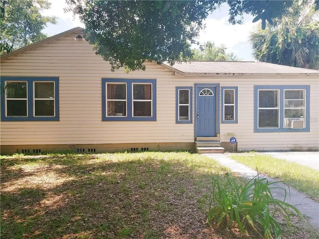 315 E Janette Avenue Tampa FL 33603