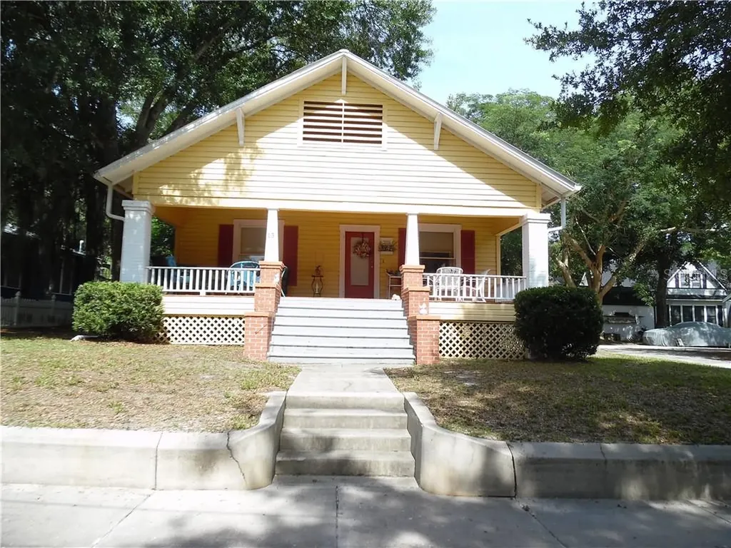 15 4th Street N Lake Wales FL 33853