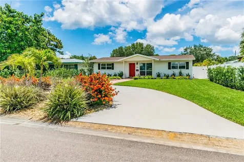 518 41st Avenue NE St Petersburg FL 33703