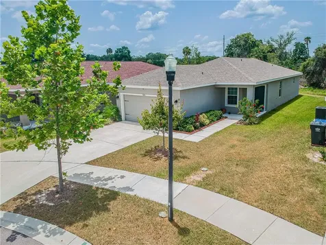 7305 Indigo Oasis Court Gibsonton FL 33534