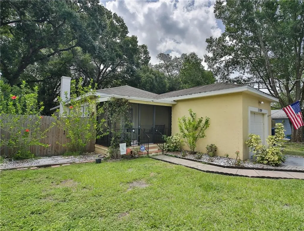 2709 N Myrtle Avenue Tampa FL 33602