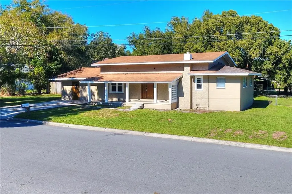 742/744 Bon Air Street Lakeland FL 33805