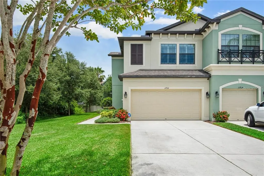 11702 Crowned Sparrow Lane Tampa FL 33626