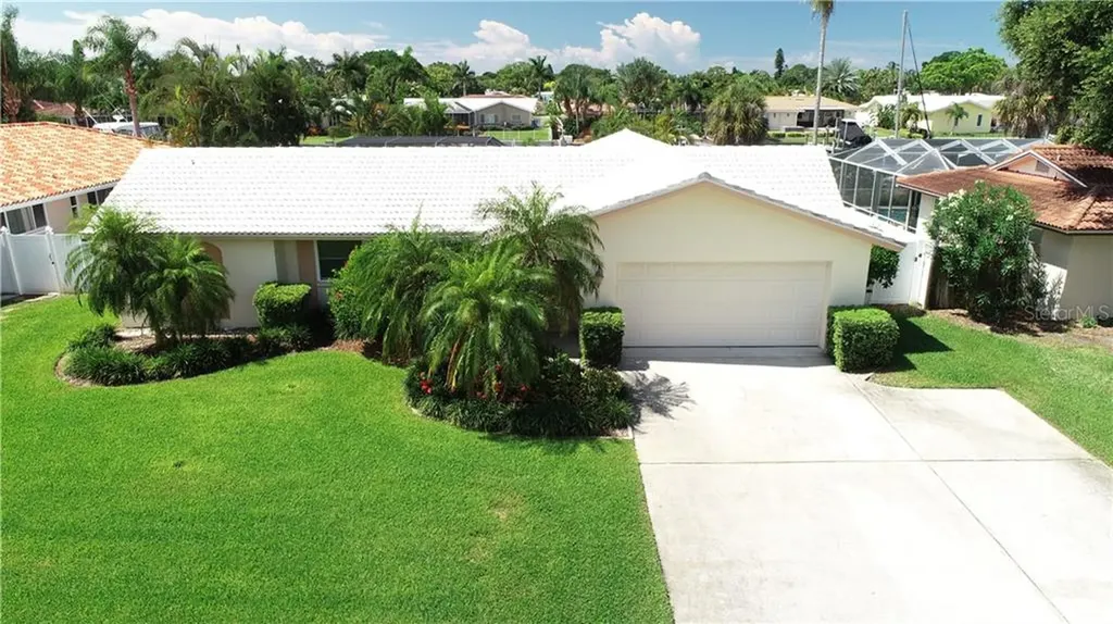 3920 46th Avenue S St Petersburg FL 33711