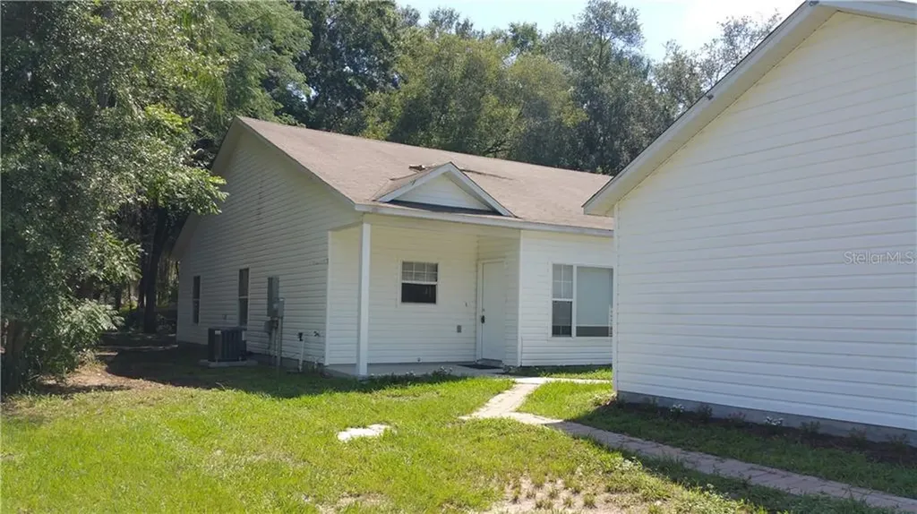 167 W Phelps Street Groveland FL 34736