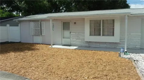 4706 Darlington Road Holiday FL 34690