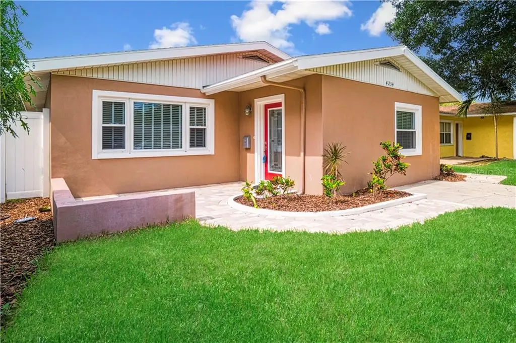 4234 7th Avenue N St Petersburg FL 33713