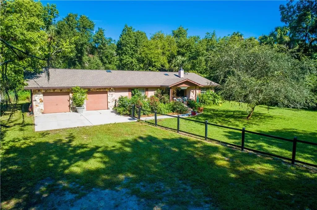 1250 Stone Street Oviedo FL 32765
