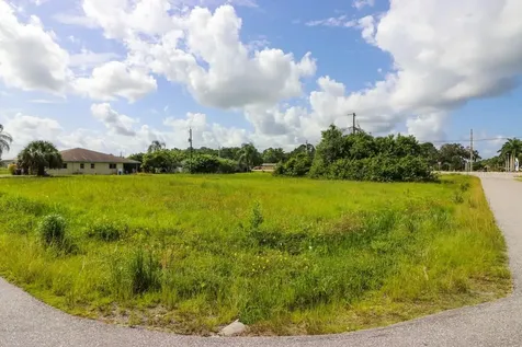 12000 Tamiami Lots 15 & 16 Trail S North Port FL 34287
