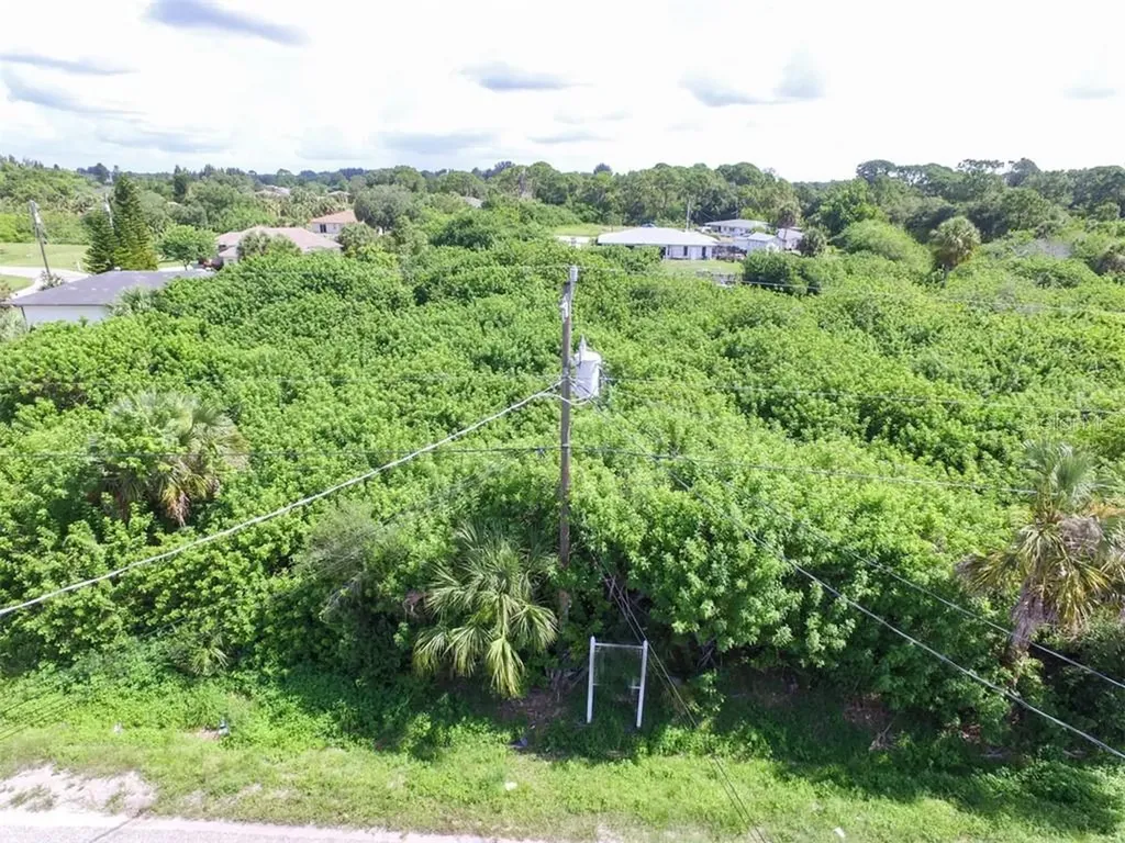 Lots 15,16,17 Saragossa Lane North Port FL 34287