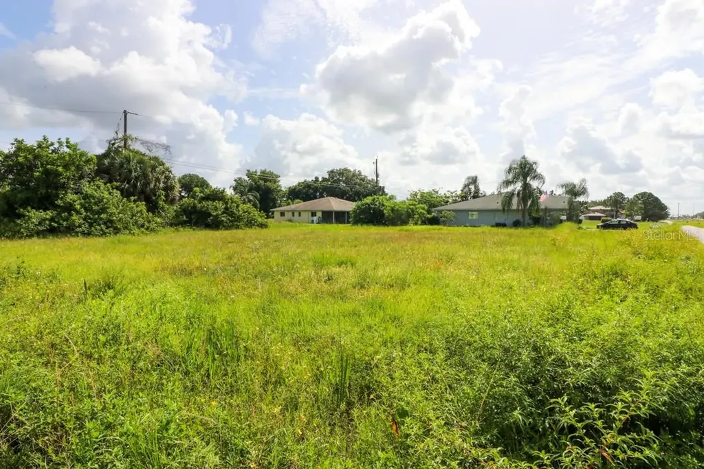 12000 S Tamiami Lot 17 &18 Trail North Port FL 34287