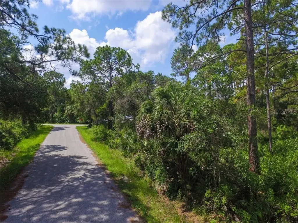 Lots 15,16,17 Tegastas Street North Port FL 34287