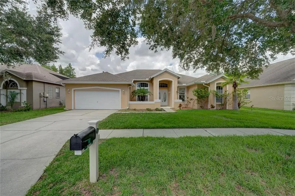 5103 Lady Rose Court Lutz FL 33558