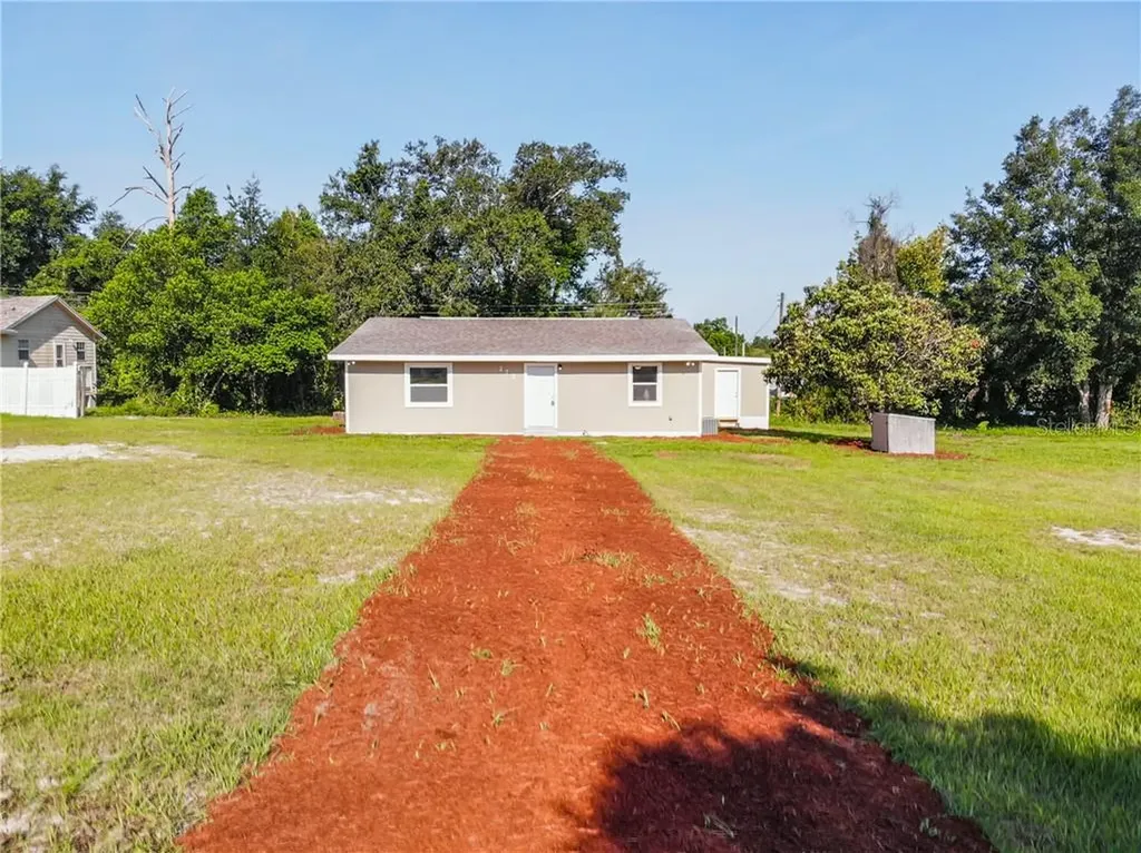 272 Williams Avenue Orange City FL 32763