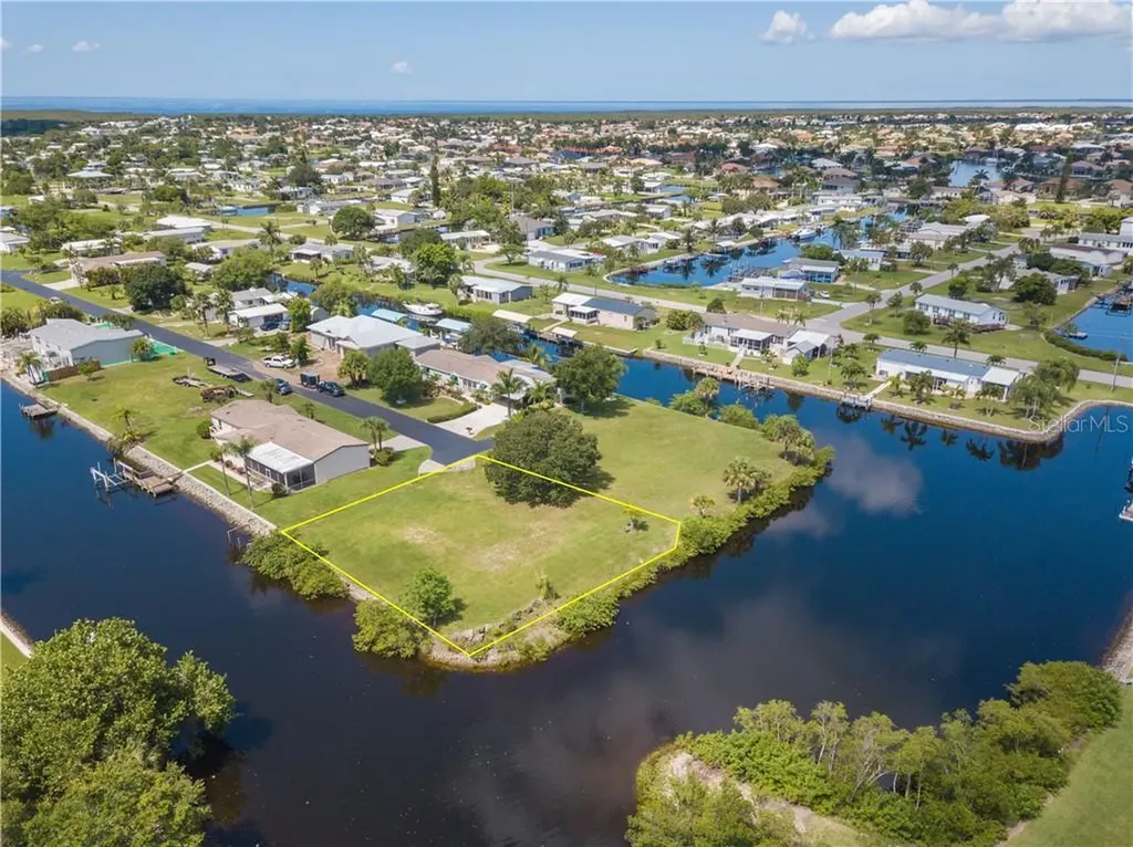 4150 Pelican Pointe Drive Punta Gorda FL 33950