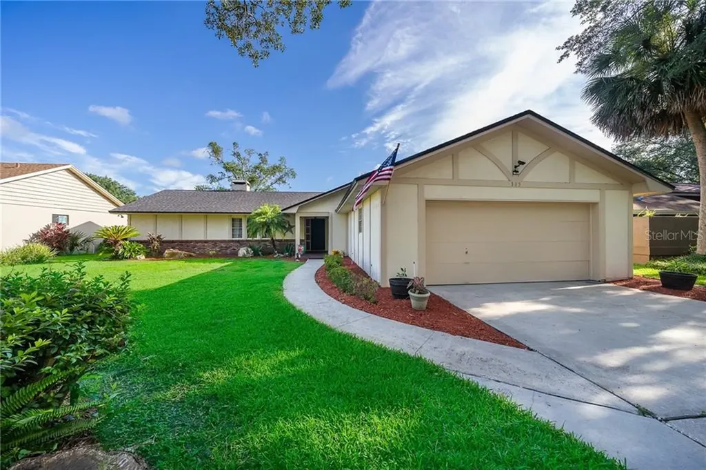 385 Haverlake Circle Apopka FL 32712