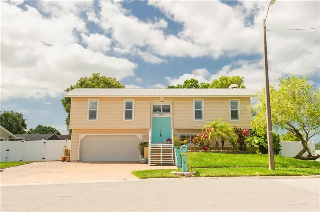1300 Wexford Drive N Palm Harbor FL 34683