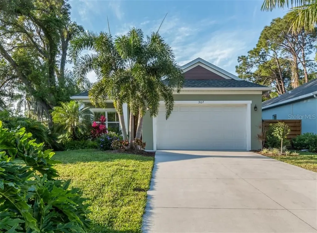 307 Pavonia Road Nokomis FL 34275