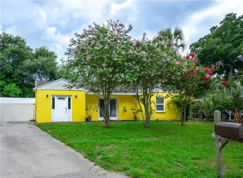 3002 W Meadow Street Tampa FL 33611