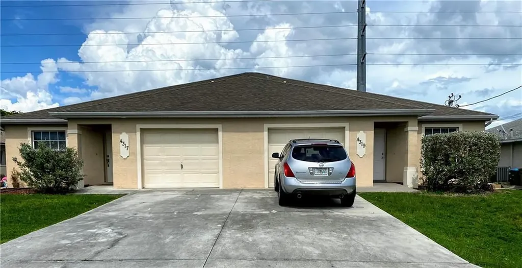 4317-4319 SW Santa Barbara Place Cape Coral FL 33914