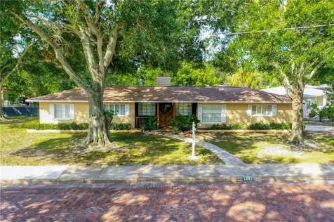 6000 8th Avenue N St Petersburg FL 33710