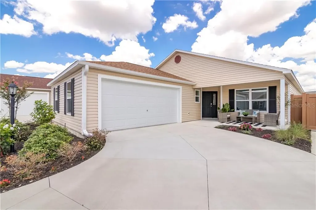 5829 Unger Court The Villages FL 32163
