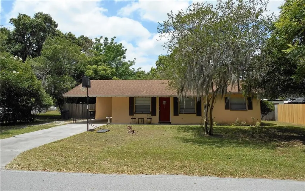 2920 Howard Street Mulberry FL 33860