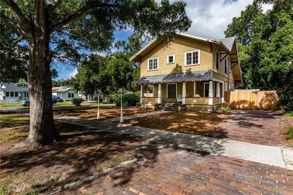 1835 2nd Street S St Petersburg FL 33705