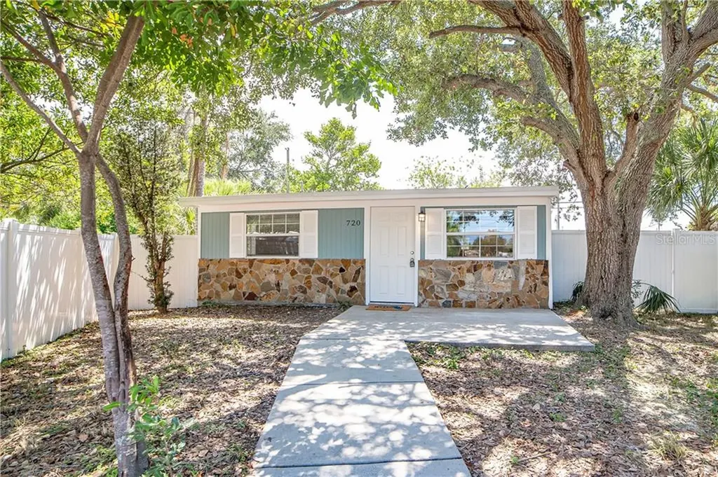 720 65th Street S St Petersburg FL 33707