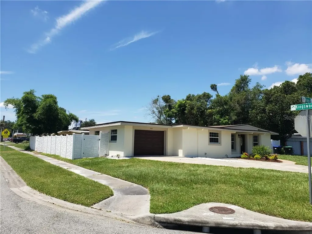 5212 Kings Court Orlando FL 32810