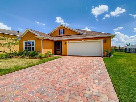 4944 London Creek Place Kissimmee FL 34758