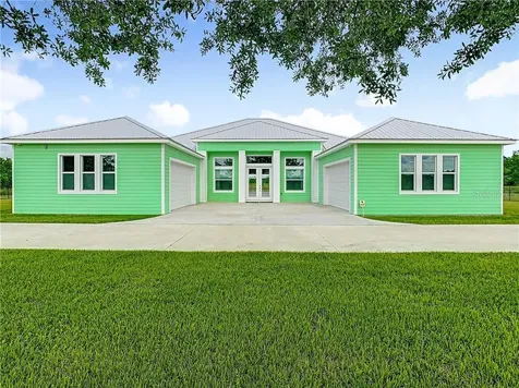 1530 County Line Road Oak Hill FL 32759