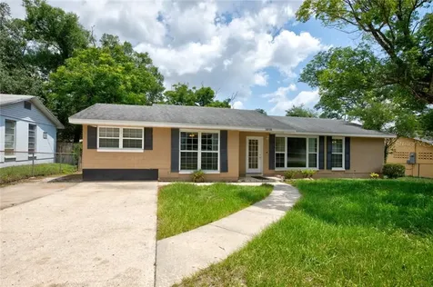 1510 Woodlyn Drive Leesburg FL 34748