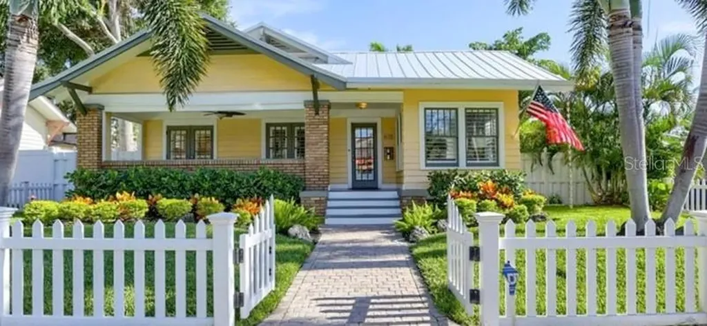 635 15th Avenue NE St Petersburg FL 33704
