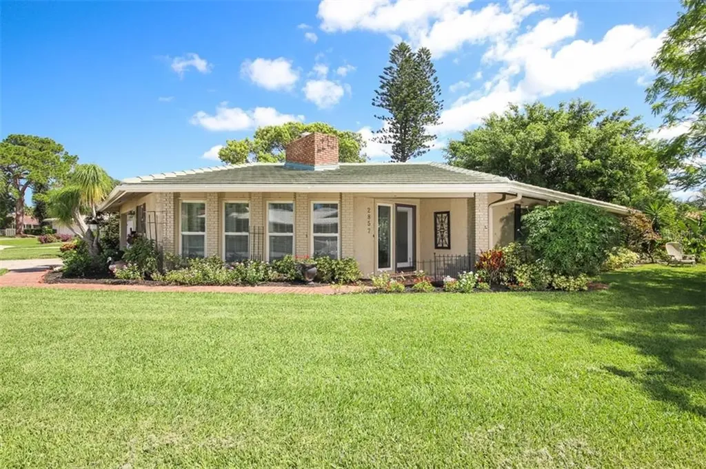 2857 Hardee Drive Sarasota FL 34231