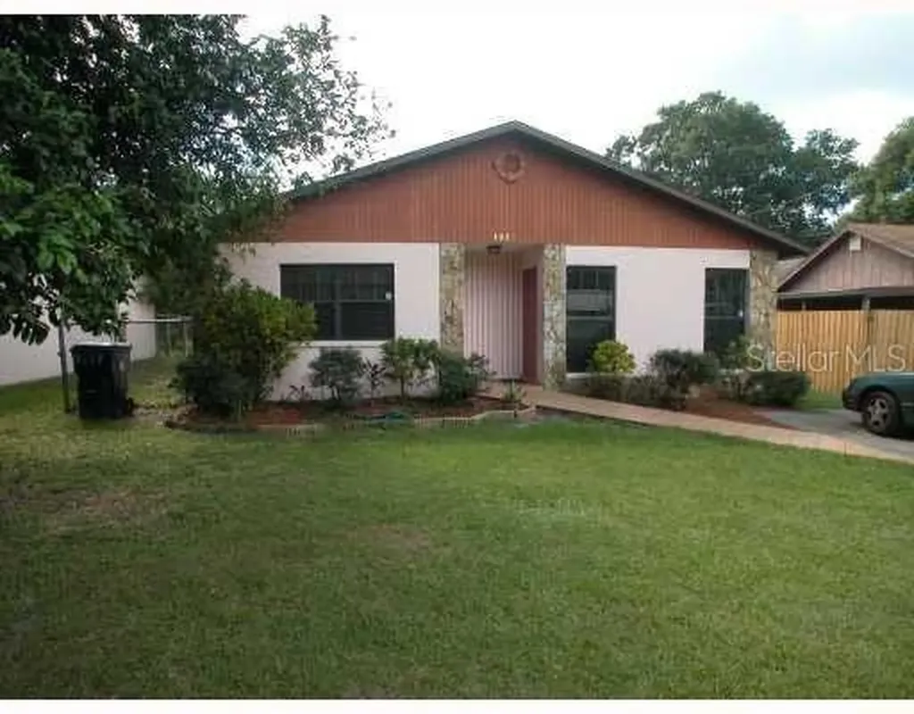 1915 E Jean Street Tampa FL 33610