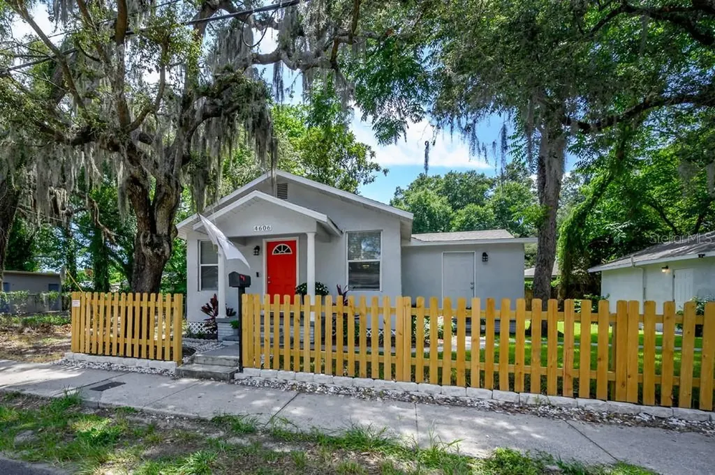 4606 N 15th Street Tampa FL 33610