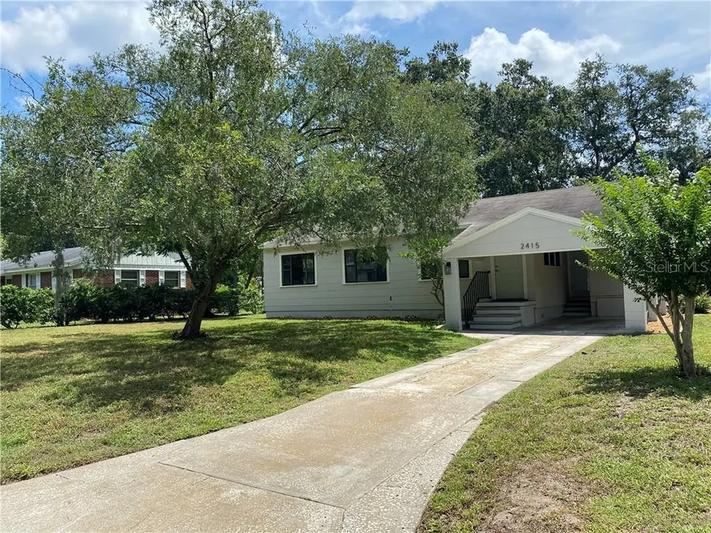 2415 S Elm Avenue Sanford FL 32771