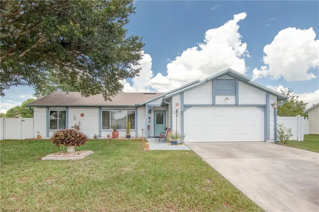 2461 Oak Hollow Drive Kissimmee FL 34744