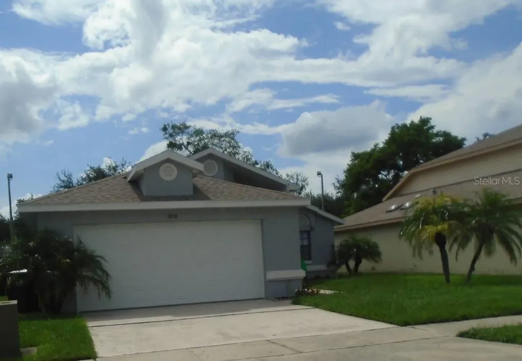2676 Horseshoe Bay Drive Kissimmee FL 34741