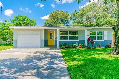 3037 34th Avenue N St Petersburg FL 33713