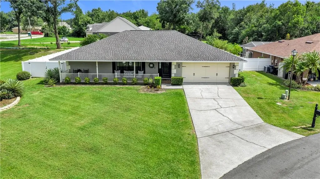 5240 Montserrat Drive Lakeland FL 33812