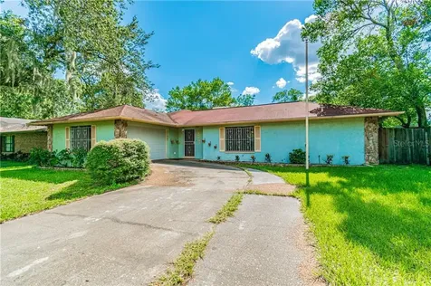 10802 N 52nd Street Temple Terrace FL 33617