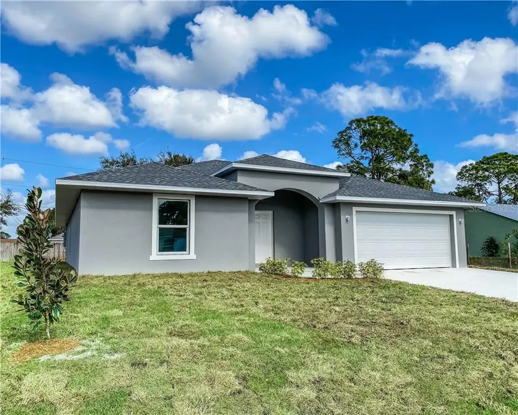 1884 Tamworth Street NW Palm Bay FL 32907