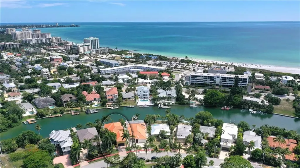 323 S Washington Drive Sarasota FL 34236