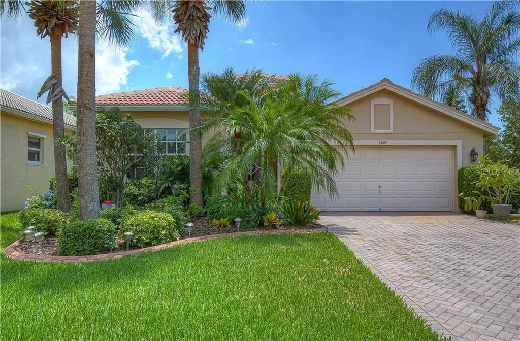 5005 Sandy Brook Circle Wimauma FL 33598