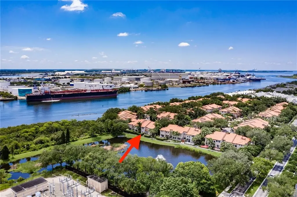 1141 Shipwatch Circle Tampa FL 33602