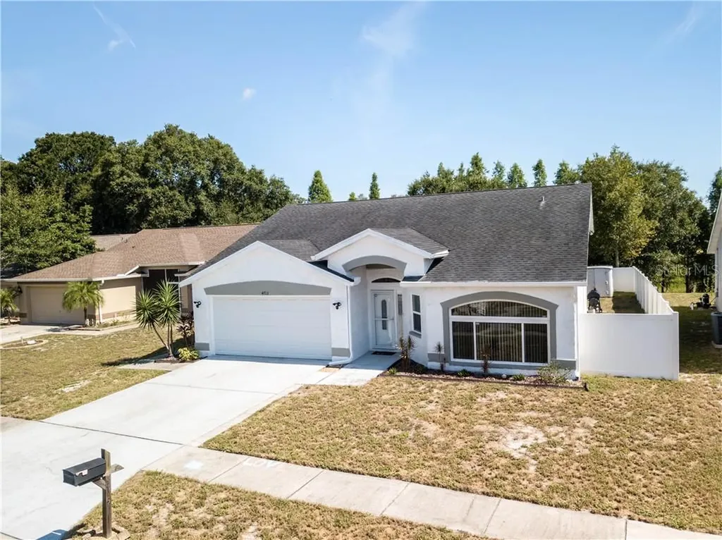 4712 Hunts Court Plant City FL 33566